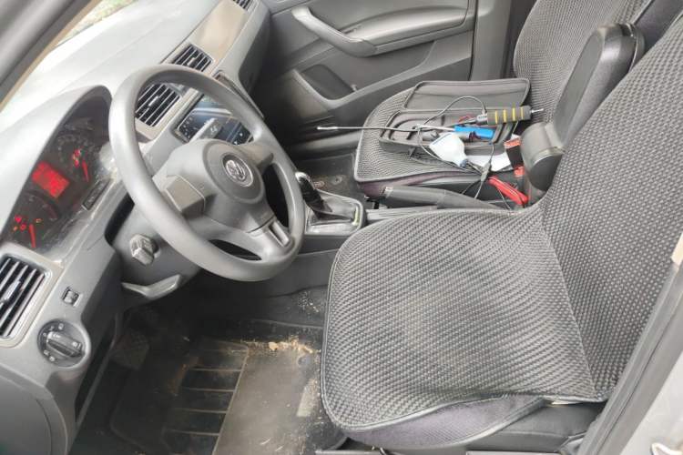 Used Volkswagen Santana 2015 1.6L Automatic Comfort Edition Left Front Seat