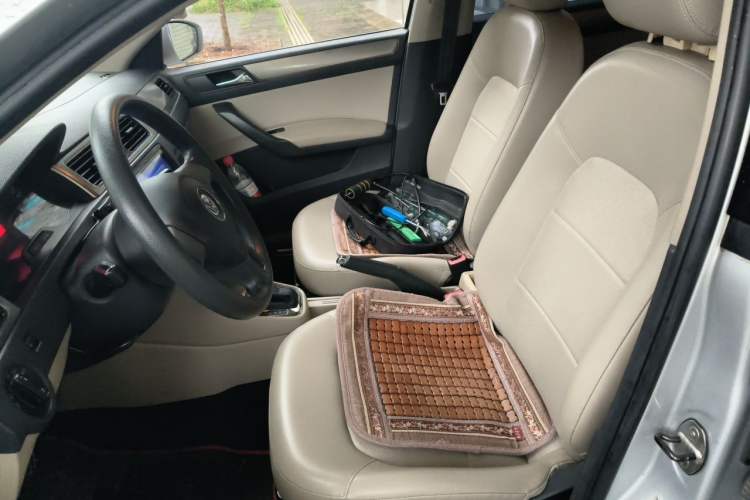 Used Volkswagen Santana 2015 1.6L Automatic Comfort Edition Left Front Seat