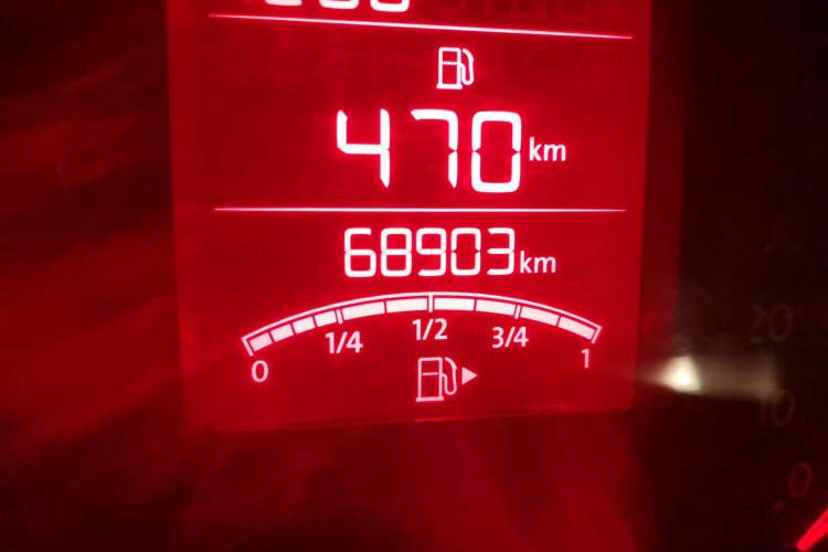 Used Volkswagen Santana 2015 1.6L Manual Comfort Edition Odometer Close Up