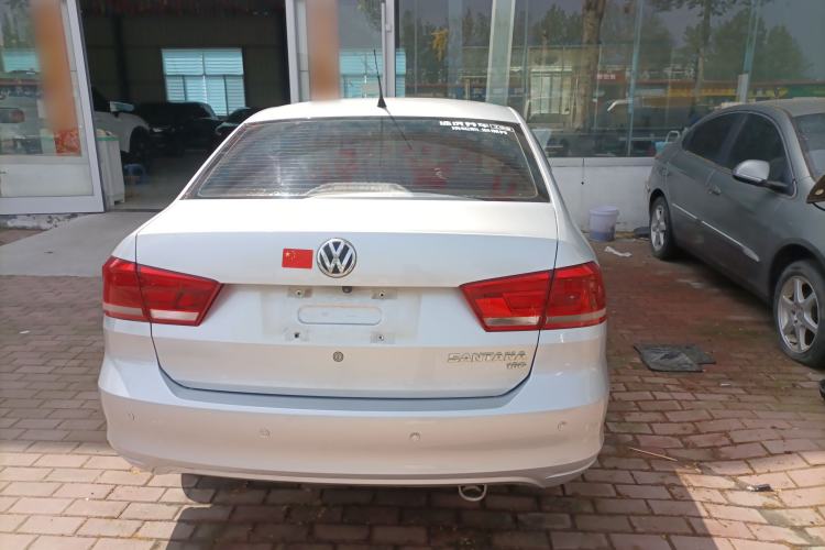 Used Volkswagen Santana 2015 1.6L Automatic Fashion Edition Rear