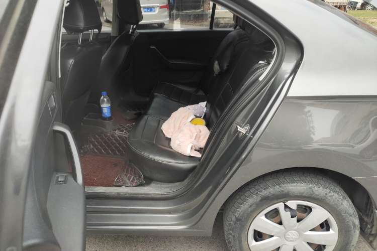 Used Volkswagen Santana 2015 1.6L Manual Fashion Edition Right Rear Seat