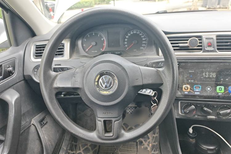Used Volkswagen Santana 2015 1.6L Manual Comfort Edition Steering Wheel