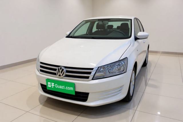Ojetý Volkswagen Santana 2015 1.4L Manual Fashion Edition