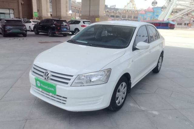 Ojetý Volkswagen Santana 2015 1.6L Manual Fashion Edition