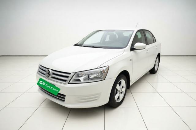 Volkswagen Santana 2015 1.6L Manual Fashion Edition usata