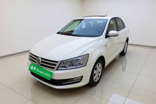 Ojetý Volkswagen Santana 2015 1.4L Manual Fashion Edition