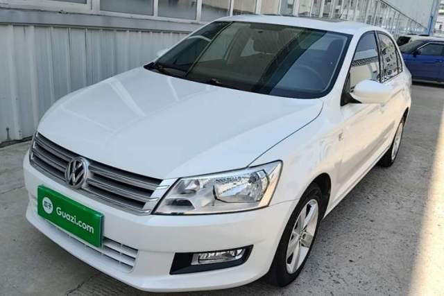 Used Volkswagen Santana 2015 1.6L Manual Comfort Edition