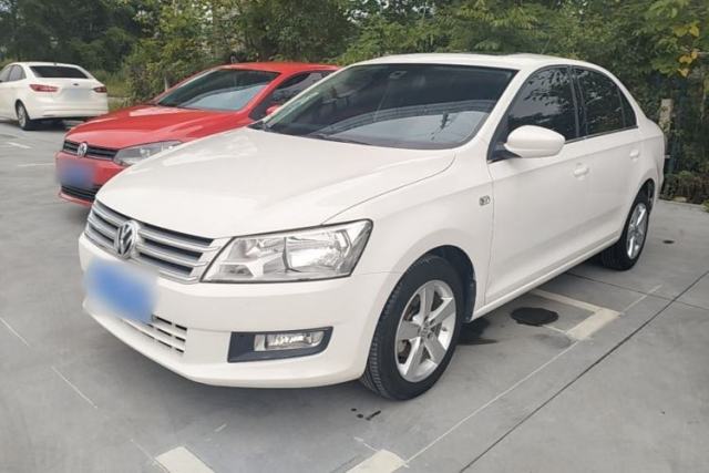 Ojetý Volkswagen Santana 2015 1.6L Manual Comfort Edition