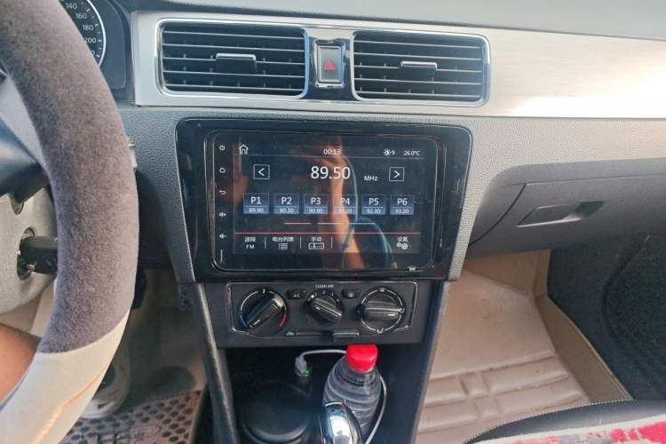 Used Volkswagen Santana 2015 Haval H6 1.6L Automatic Comfort Model Audio And AC Panel