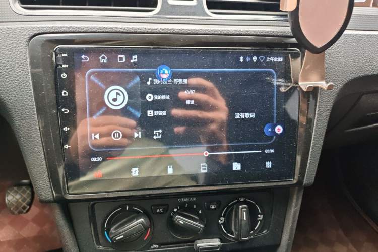 Used Volkswagen Santana 2015 1.4L Manual Fashion Edition Audio And AC Panel