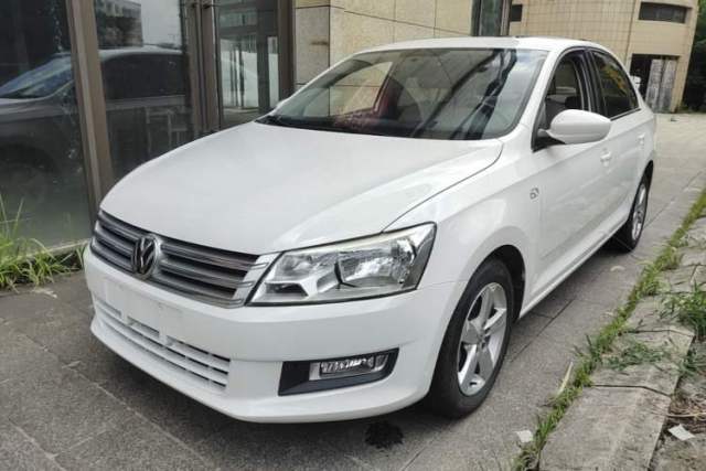 Ojetý Volkswagen Santana 2015 1.6L Automatic Comfort Edition