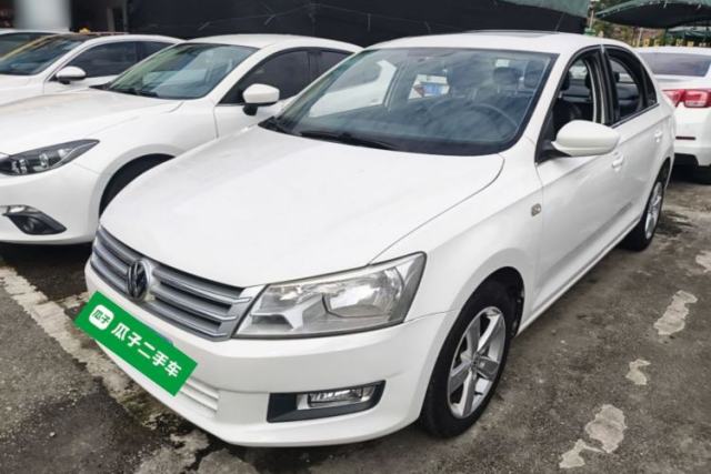 Used Volkswagen Santana 2015 1.6L Manual Comfort Edition