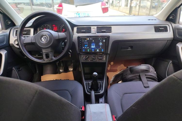 Used Volkswagen Santana 2015 1.4L Manual Fashion Edition Center Console