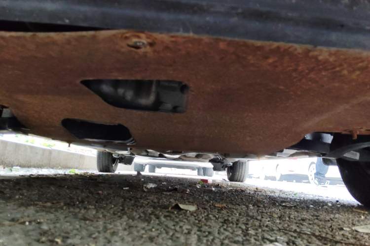 Used Volkswagen Santana 2015 1.4L Manual Fashion Edition Chassis Front