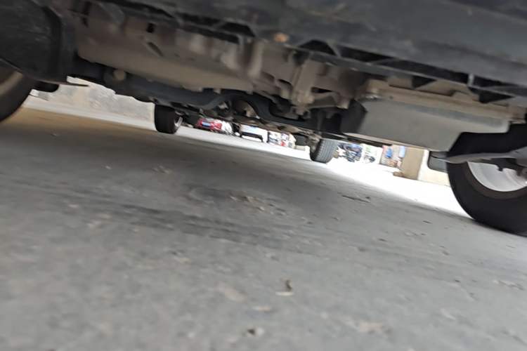 Used Volkswagen Santana 2015 1.6L Automatic Comfort Edition Chassis Front