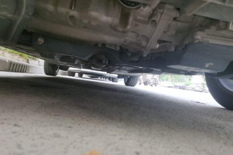 Used Volkswagen Santana 2015 Haval H6 1.6L Automatic Comfort Model Chassis Front