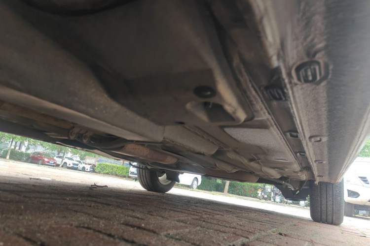 Used Volkswagen Santana 2015 1.6L Manual Comfort Edition Chassis Front Left