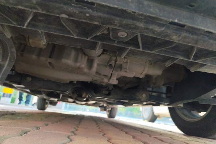Used Volkswagen Santana 2015 1.4L Manual Fashion Edition Chassis Front