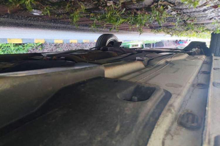 Used Volkswagen Santana 2015 1.6L Manual Fashion Edition Chassis Front Right