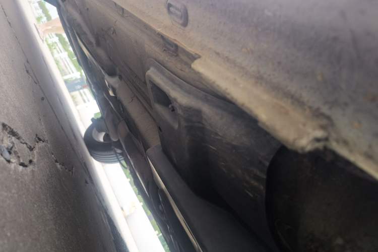 Used Volkswagen Santana 2015 1.4L Manual Comfort Edition Chassis Front Right