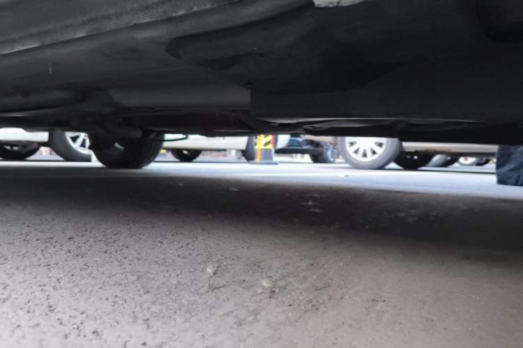 Used Volkswagen Santana 2015 1.6L Automatic Fashion Edition Chassis Front Right