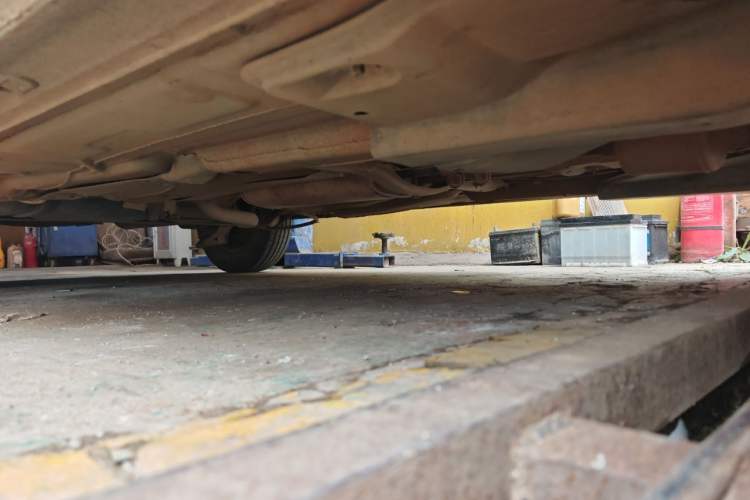 Used Volkswagen Santana 2015 1.6L Manual Fashion Edition Chassis Front Right