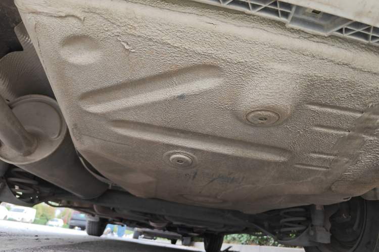 Used Volkswagen Santana 2015 1.6L Automatic Fashion Edition Chassis Rear