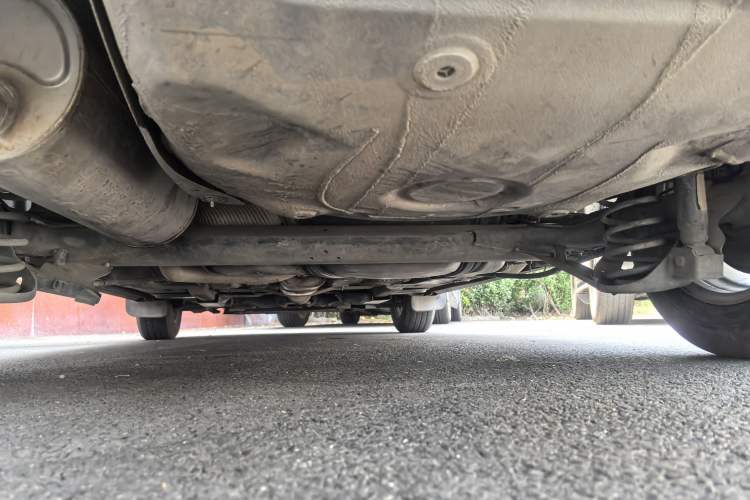 Used Volkswagen Santana 2015 1.6L Manual Fashion Edition Chassis Rear