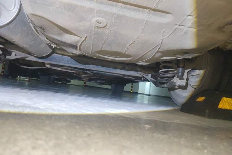 Used Volkswagen Santana 2015 1.6L Automatic Comfort Edition Chassis Rear