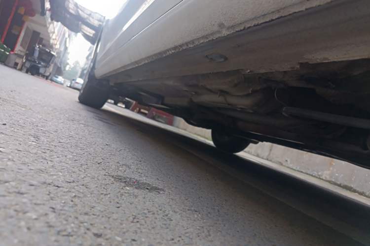 Used Volkswagen Santana 2015 1.4L Manual Comfort Edition Chassis Rear Left