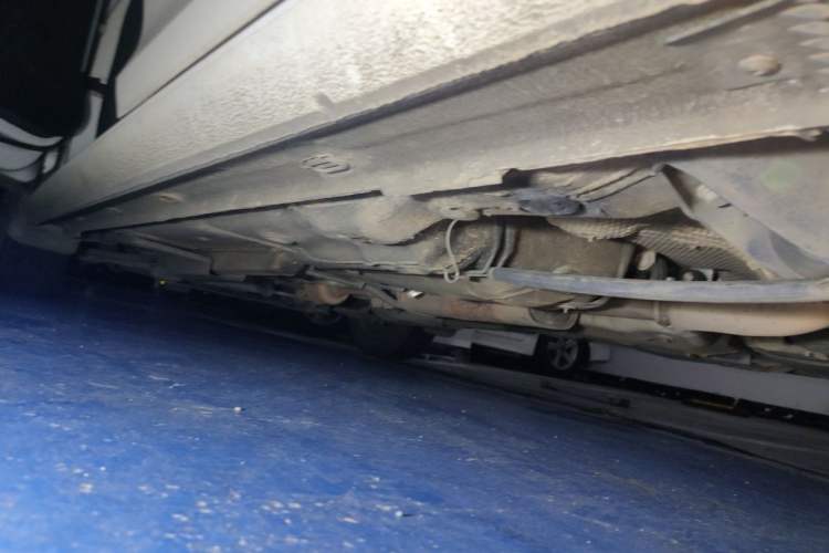 Used Volkswagen Santana 2015 1.6L Manual Fashion Edition Chassis Rear Left