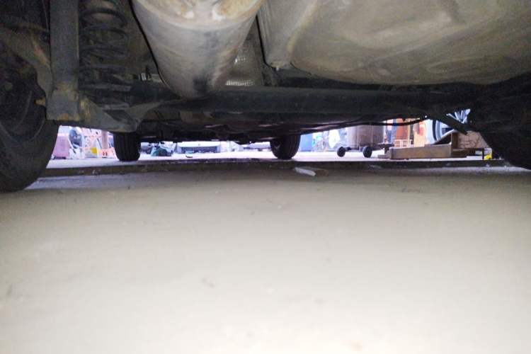 Used Volkswagen Santana 2015 1.6L Manual Fashion Edition Chassis Rear Left