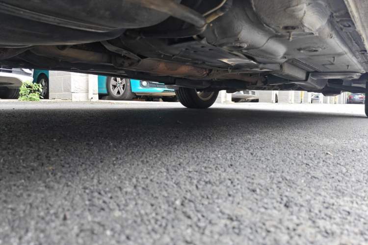 Used Volkswagen Santana 2015 1.4L Manual Comfort Edition Chassis Rear Right