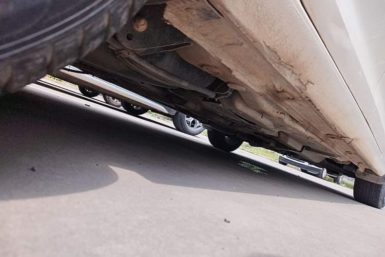 Used Volkswagen Santana 2015 1.6L Manual Comfort Edition Chassis Rear Right