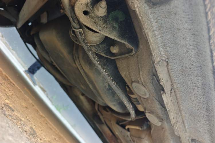 Used Volkswagen Santana 2015 1.6L Manual Fashion Edition Chassis Rear Right