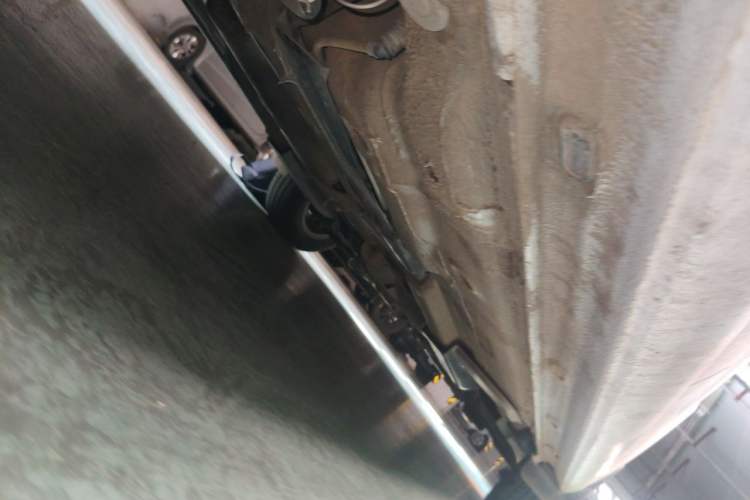 Used Volkswagen Santana 2015 1.6L Manual Fashion Edition Chassis Rear Right