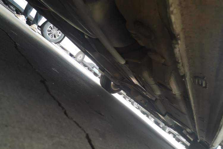 Used Volkswagen Santana 2015 1.6L Automatic Comfort Edition Chassis Rear Right