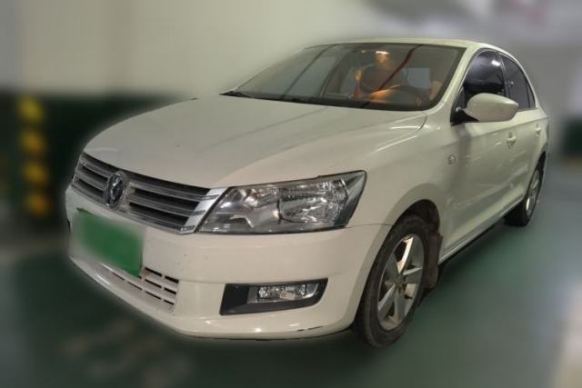 Ojetý Volkswagen Santana 2015 1.4L Manual Comfort Edition