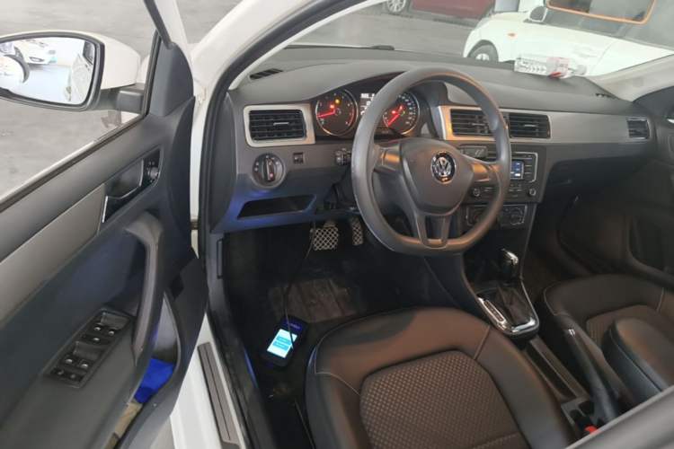 Used Volkswagen Santana 2015 Haval H6 1.6L Automatic Comfort Model Driver Seat