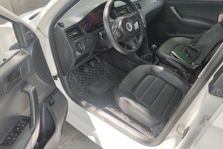 Used Volkswagen Santana 2015 1.4L Manual Fashion Edition Driver Seat