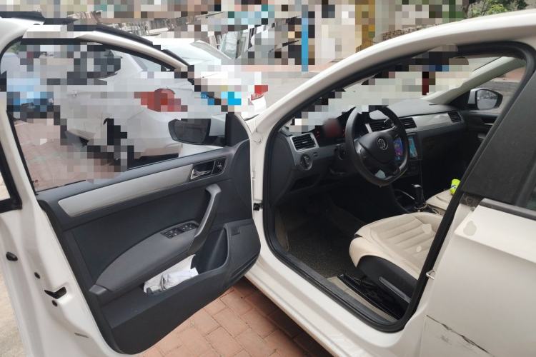 Used Volkswagen Santana 2015 Haval H6 1.6L Automatic Luxury Model Driver Seat