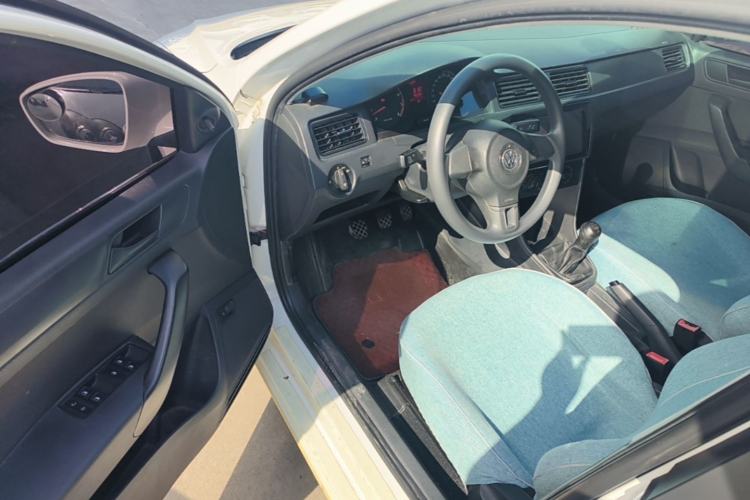 Used Volkswagen Santana 2015 1.4L Manual Fashion Edition Driver Seat