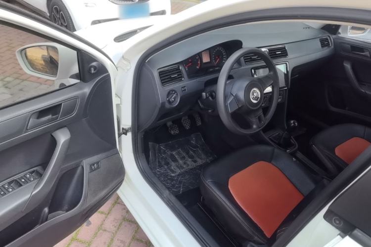 Used Volkswagen Santana 2015 1.4L Manual Fashion Edition Driver Seat