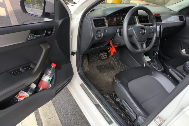 Used Volkswagen Santana 2015 Haval H6 1.6L Automatic Comfort Model Driver Seat