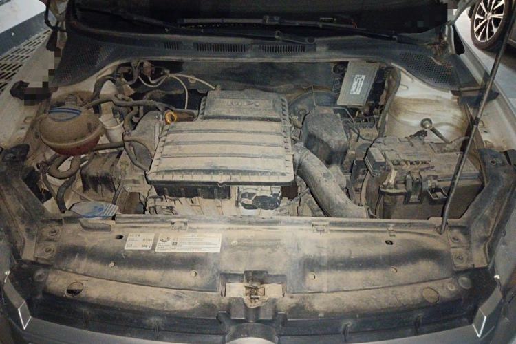 Used Volkswagen Santana 2015 1.4L Manual Fashion Edition Engine Bay