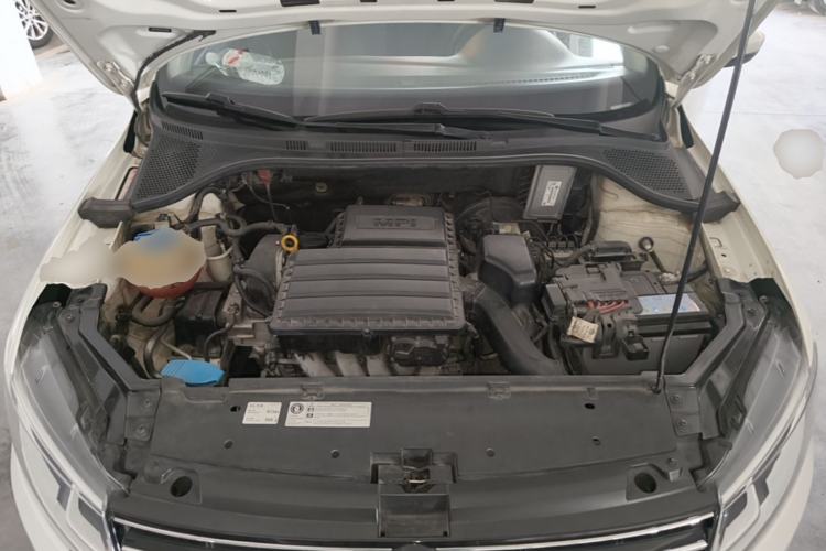 Used Volkswagen Santana 2015 Haval H6 1.6L Automatic Comfort Model Engine Bay