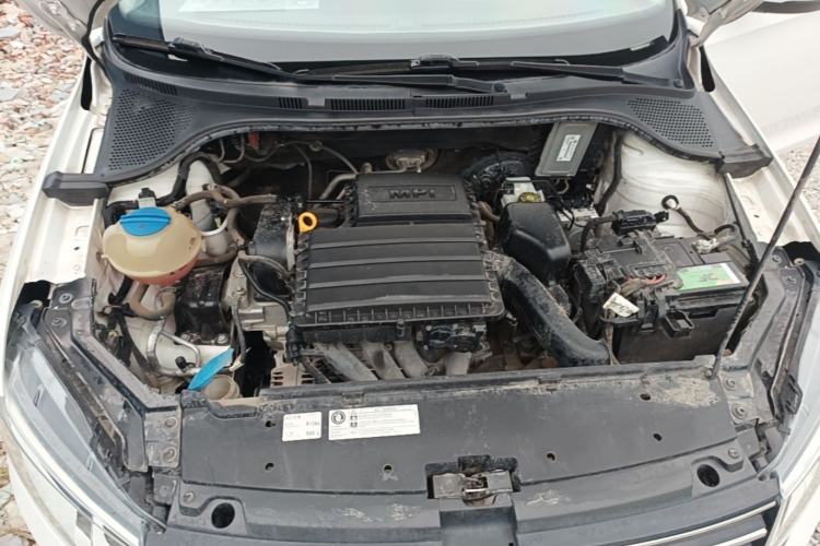 Used Volkswagen Santana 2015 Haval H6 1.6L Automatic Comfort Model Engine Bay