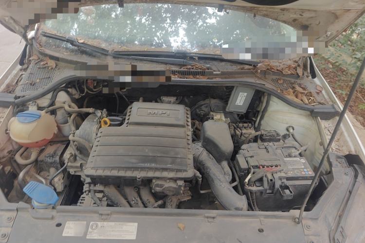 Used Volkswagen Santana 2015 Haval H6 1.6L Automatic Luxury Model Engine Bay