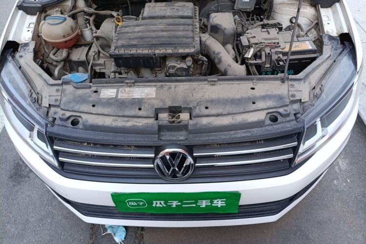 Used Volkswagen Santana 2015 Haval H6 1.6L Automatic Luxury Model Engine Bay