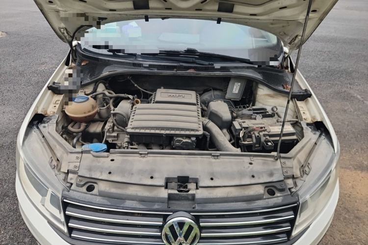 Used Volkswagen Santana 2015 Haval H6 1.6L Automatic Luxury Model Engine Bay